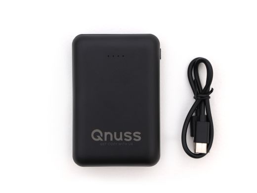 Qnuss Powerbank - Schwarz (inkl. Ladekabel)