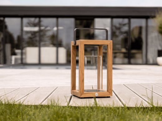 SUNS Sam Laterne 16x17x28 cm - Natural Teak/Matt Royal Grey