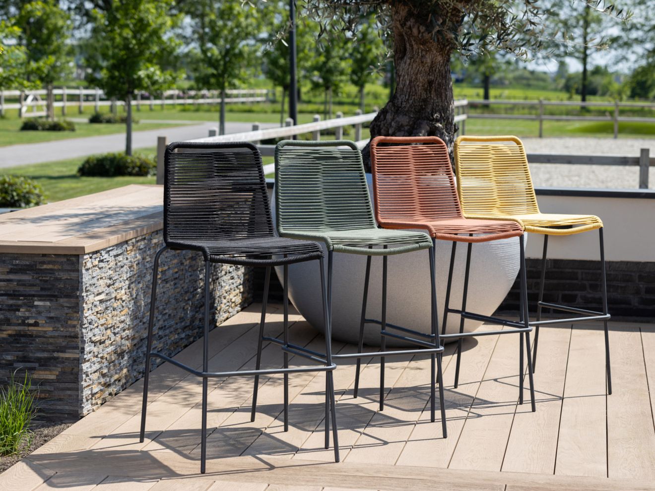 Manifesto Mussa Barhocker Outdoor stapel...