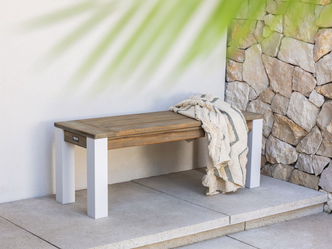 ROUGH-X Picknickbank 120x42x45 cm Braun 120x42cm Rabatt: 19 % ROUGH-X Picknickbank 120x42x45 cm Braun 120x42cm Rabatt: 19 %