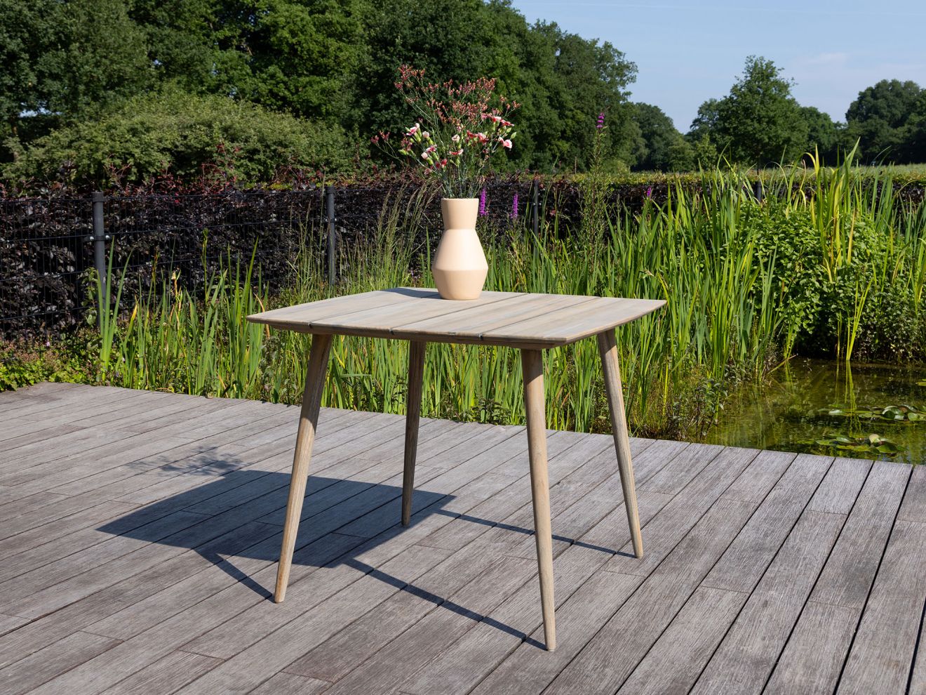 ROUGH-K Gartentisch 90x90x75 cm Braun  Rabatt: 20 %