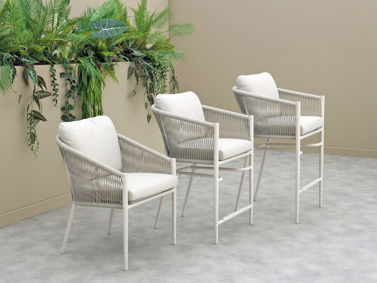 Bellagio Mineo Barhocker Outdoor Taupe Rabatt: 20 % Bellagio Mineo Barhocker Outdoor Taupe Rabatt: 20 %