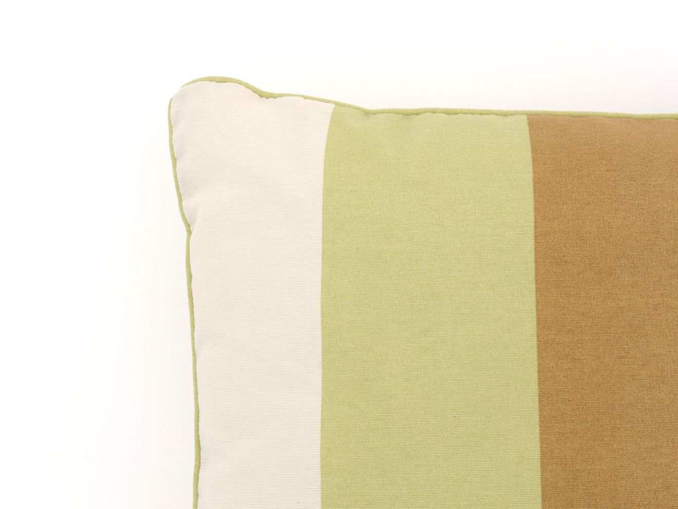 Madison Dekokissen 50x50 cm Taupe 50x50cm Rabatt: 34 % Madison Dekokissen 50x50 cm Taupe 50x50cm Rabatt: 34 %