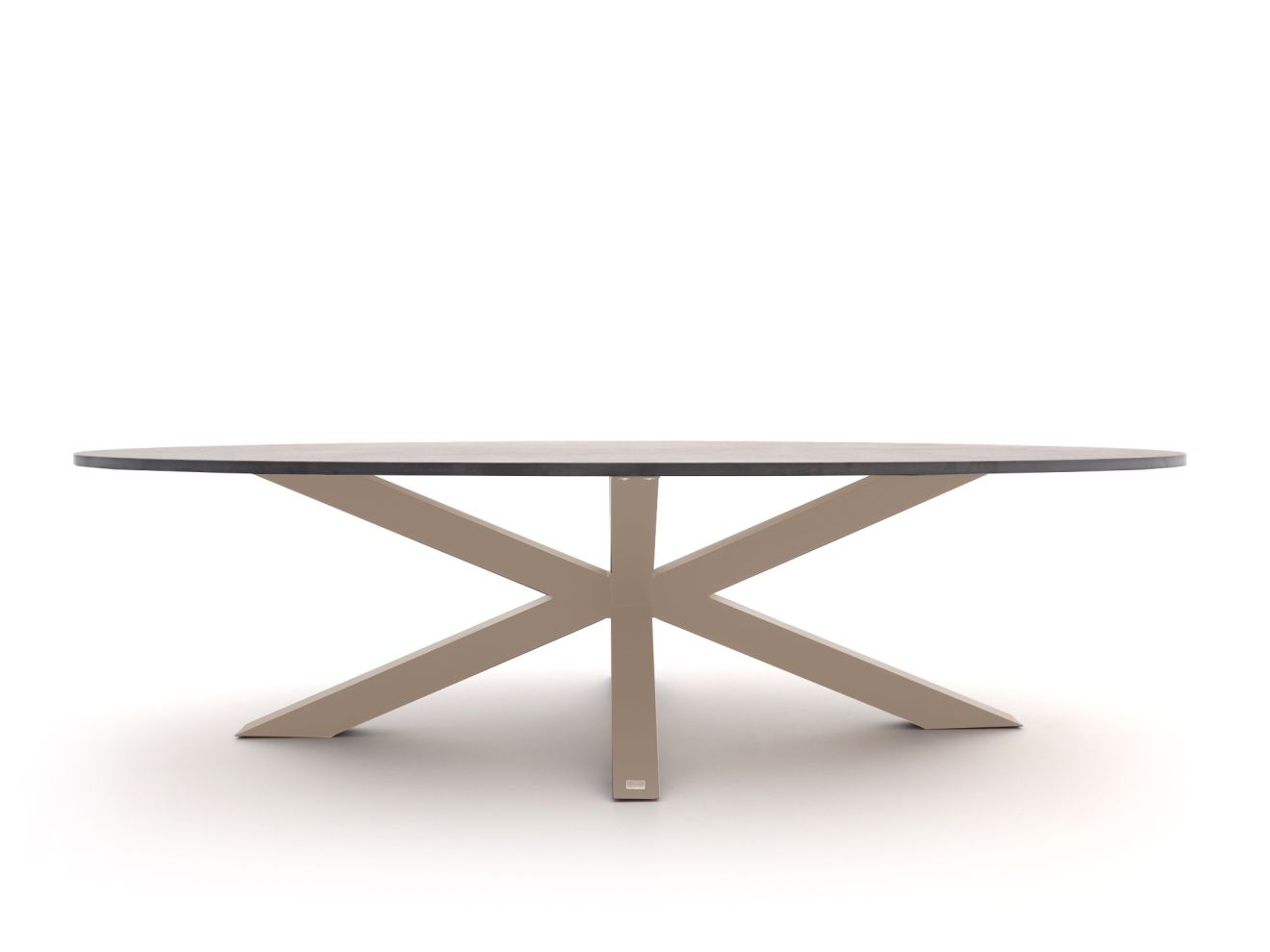 Bellagio Induno Ellips Low Dining Garten...