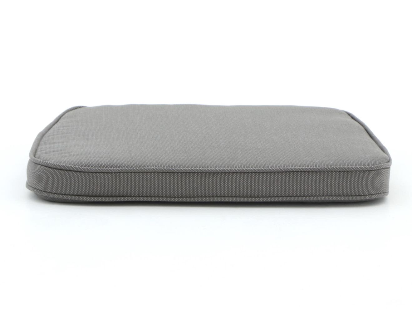 Madison Wicker Universal Sitzkissen 48x48 cm Grau 48x48cm Rabatt: 32 % Madison Wicker Universal Sitzkissen 48x48 cm Grau 48x48cm Rabatt: 32 %