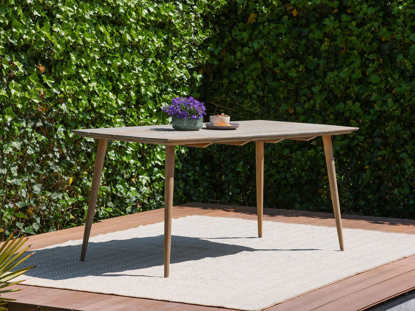 ROUGH-K Gartentisch 160x90x75 cm Braun  Rabatt: 20 %