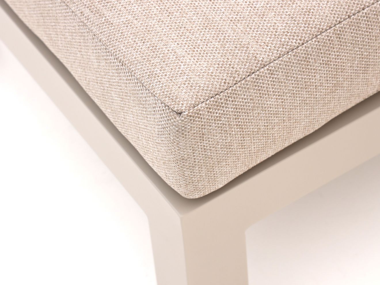 Bellagio Ummari Lounge Gartenhocker Taupe Rabatt: 27 % Bellagio Ummari Lounge Gartenhocker Taupe Rabatt: 27 %