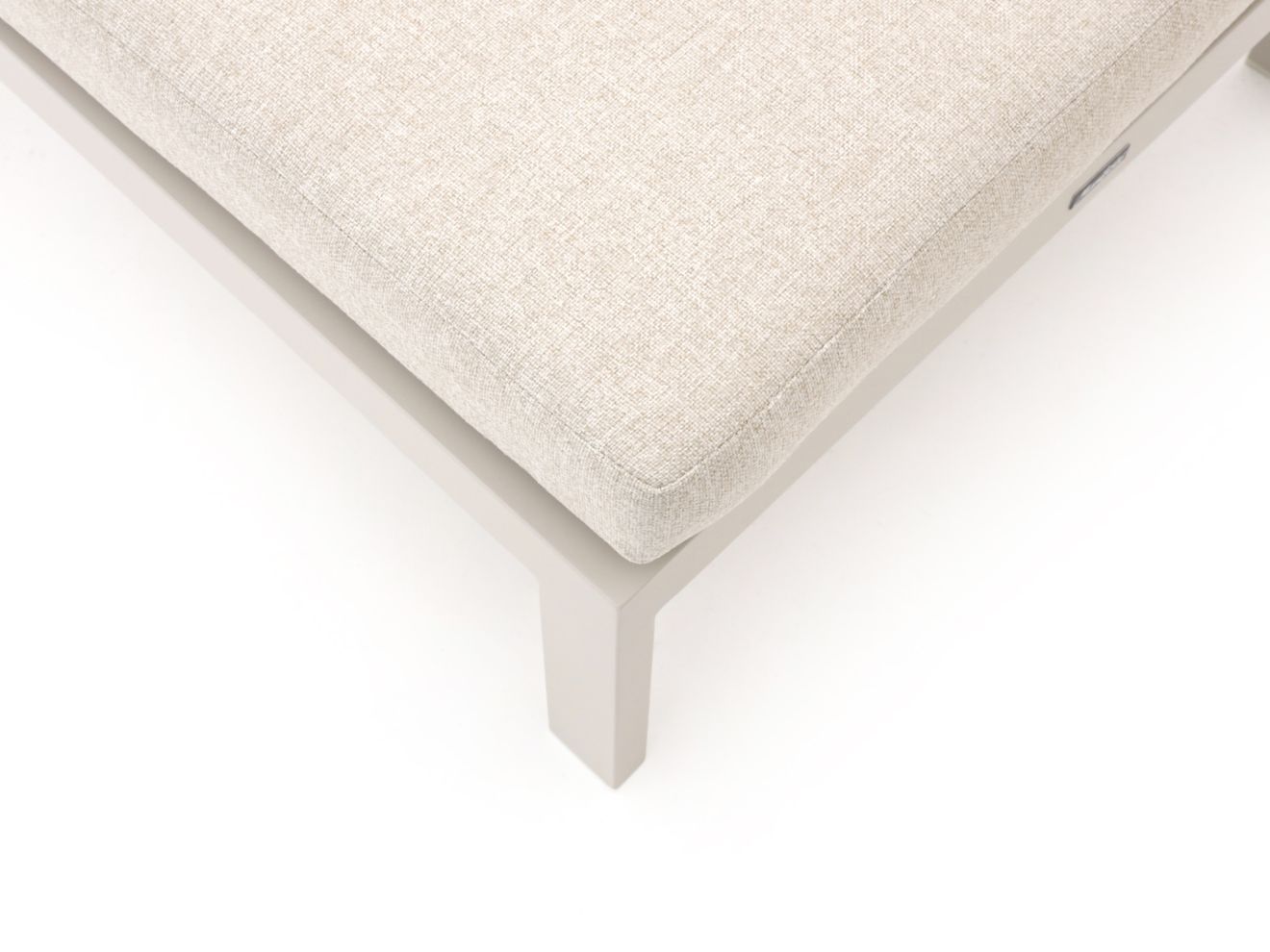 Manifesto Alzano Lounge Gartenhocker 78x78 cm Weiß 78x78cm Rabatt: 30 %