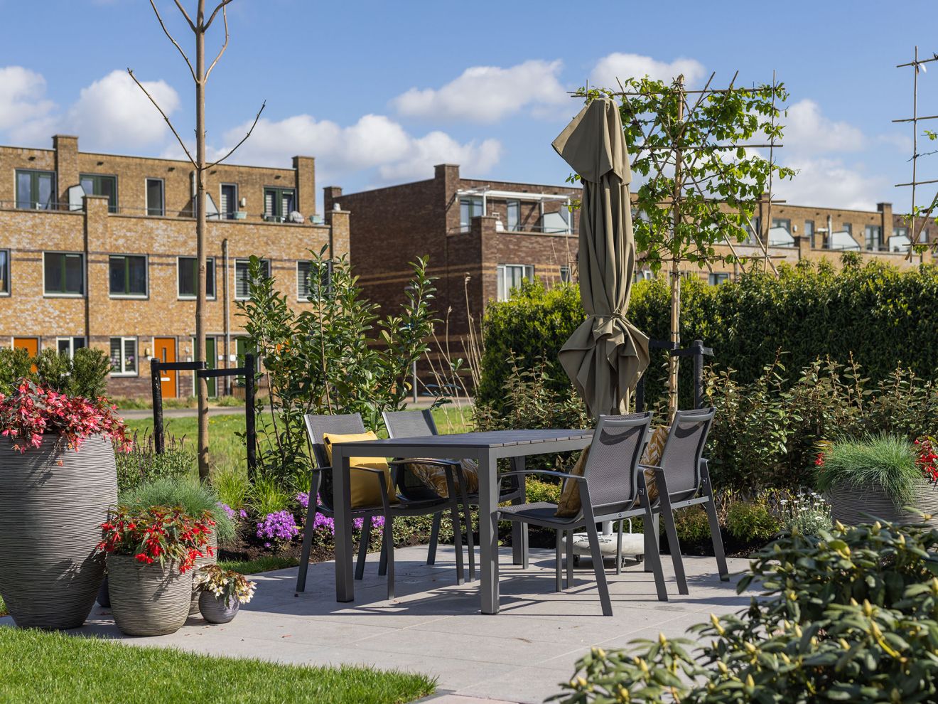 R&S Design Altea/Fidenza 160 cm Gartenmöbel-Set 5-teilig stapelbar Grau Rabatt: 27 % R&S Design Altea/Fidenza 160 cm Gartenmöbel-Set 5-teilig stapelbar Grau Rabatt: 27 %