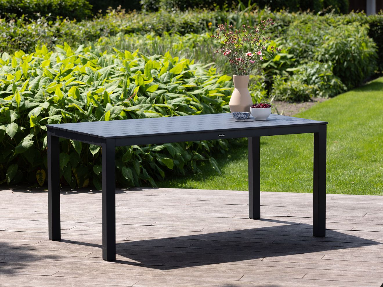 Manifesto Menzano Gartentisch 160x90x75 cm Grau  Rabatt: 19 %