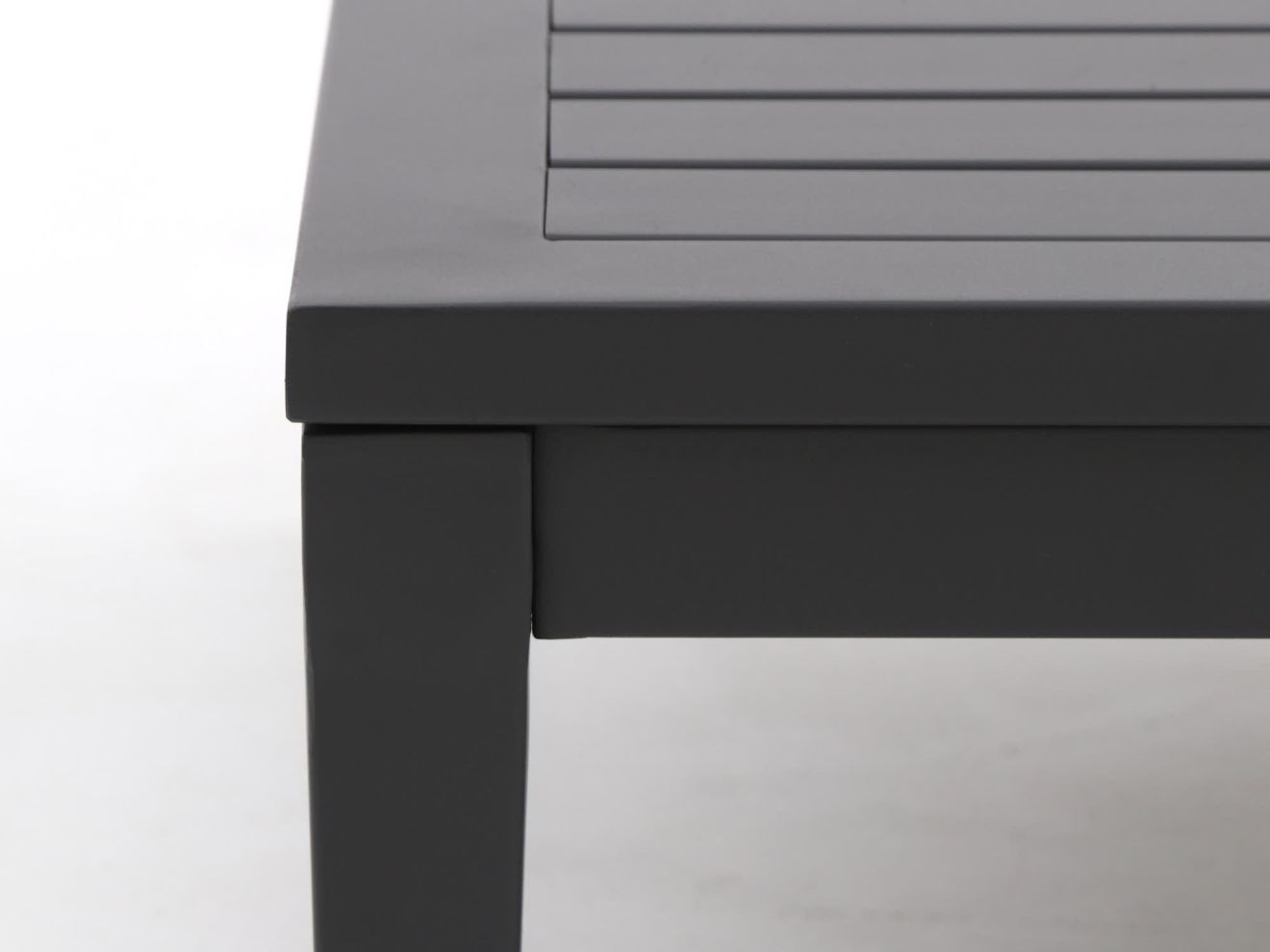 Manifesto Valero Loungetisch 140x75x27,5...