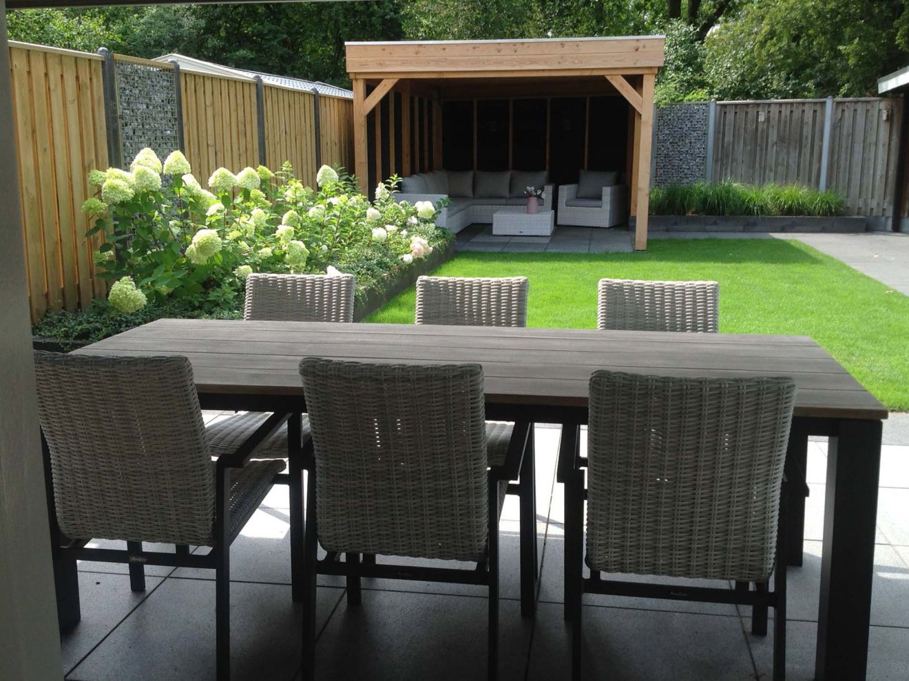 Bellagio Lagundo Gartentisch 230x90 cm Grau Rabatt: 20 % Bellagio Lagundo Gartentisch 230x90 cm Grau Rabatt: 20 %