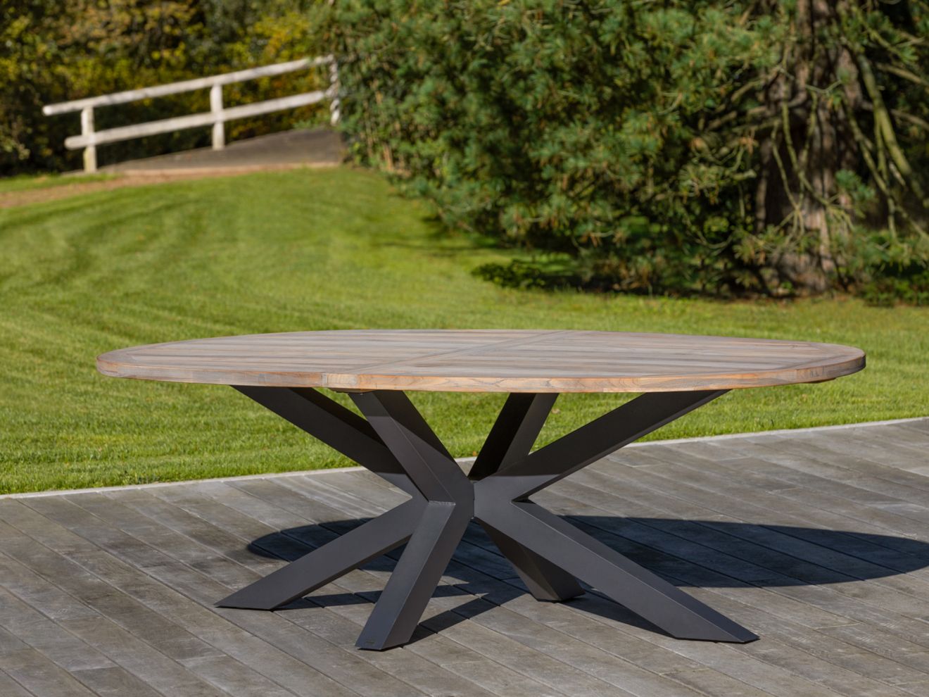 ROUGH-Y Ellips Gartentisch 240x120 cm Grau  Rabatt: 31 %