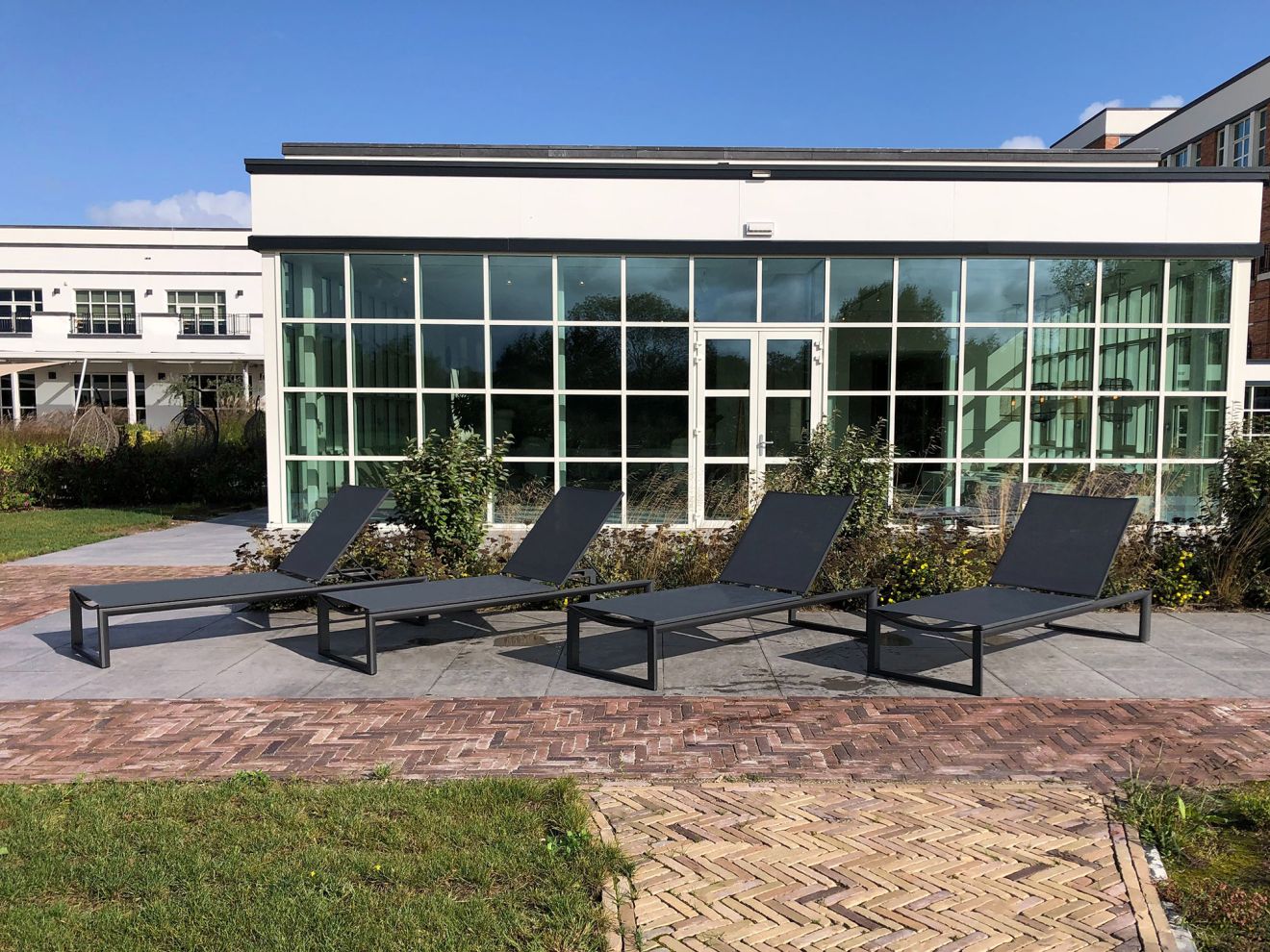 Bernstein Bonn Gartenliege mit Rad Rabat...