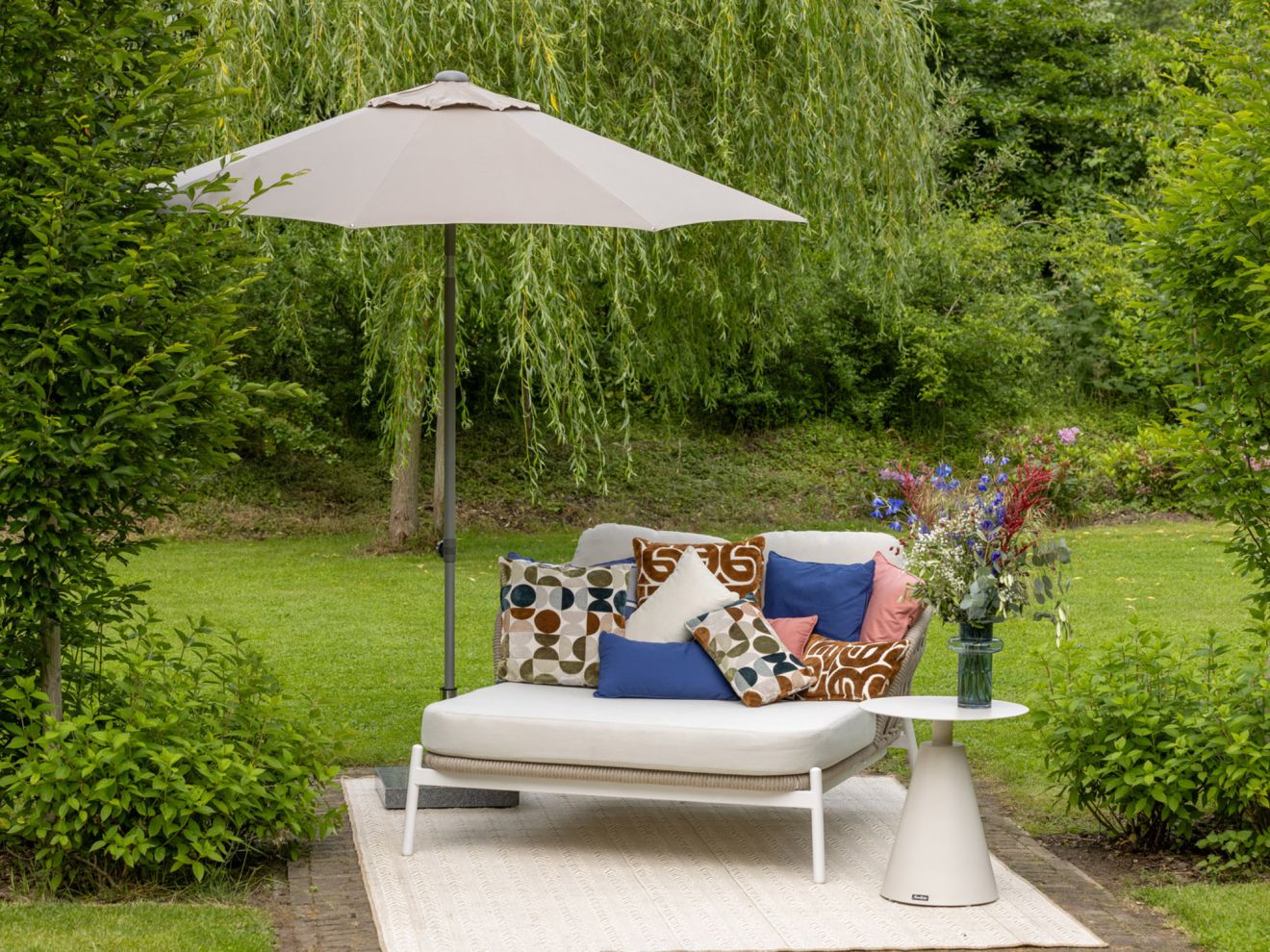 Shadowline Push-up Sonnenschirm ø 250 cm Taupe 250cm Shadowline Push-up Sonnenschirm ø 250 cm Taupe 250cm