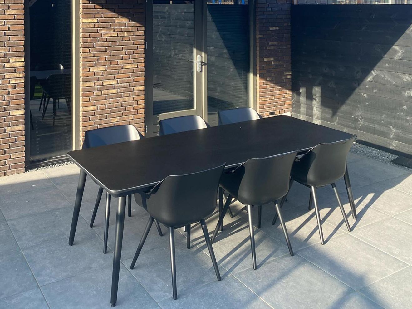 Hartman Sophie Studio Gartentisch 240x100 cm Schwarz