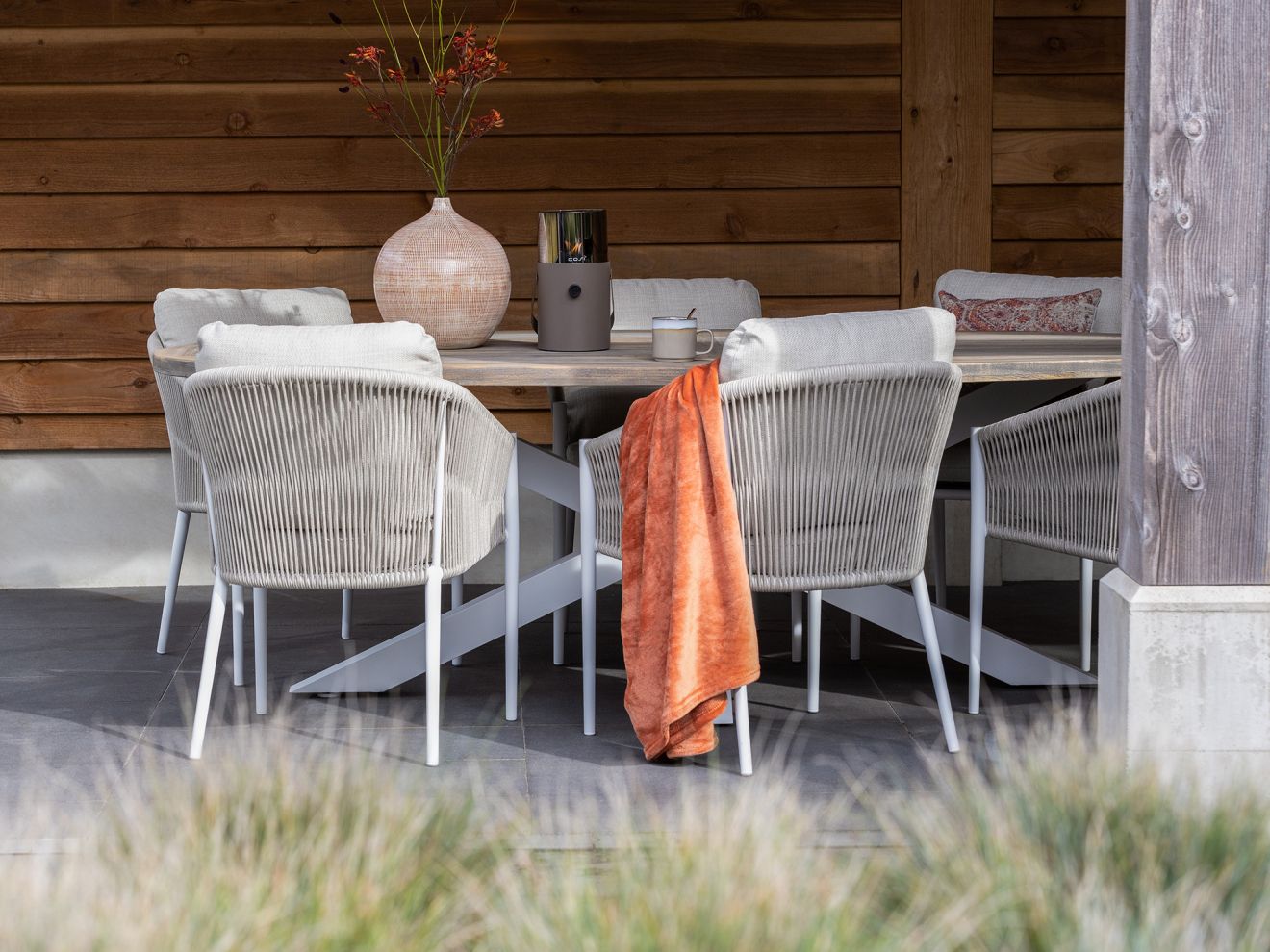 ROUGH-Y Ellips Gartentisch 240x120 cm Braun  Rabatt: 31 %