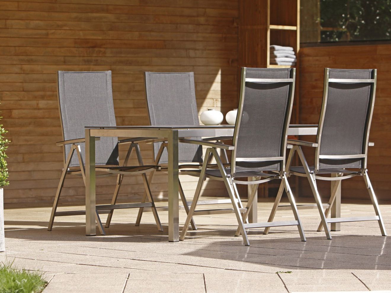 Bernstein Freiburg/Koblenz 160cm Gartenmöbel-Set 5-teilig verstellbar Grau Rabatt: 20 % Bernstein Freiburg/Koblenz 160cm Gartenmöbel-Set 5-teilig verstellbar Grau Rabatt: 20 %