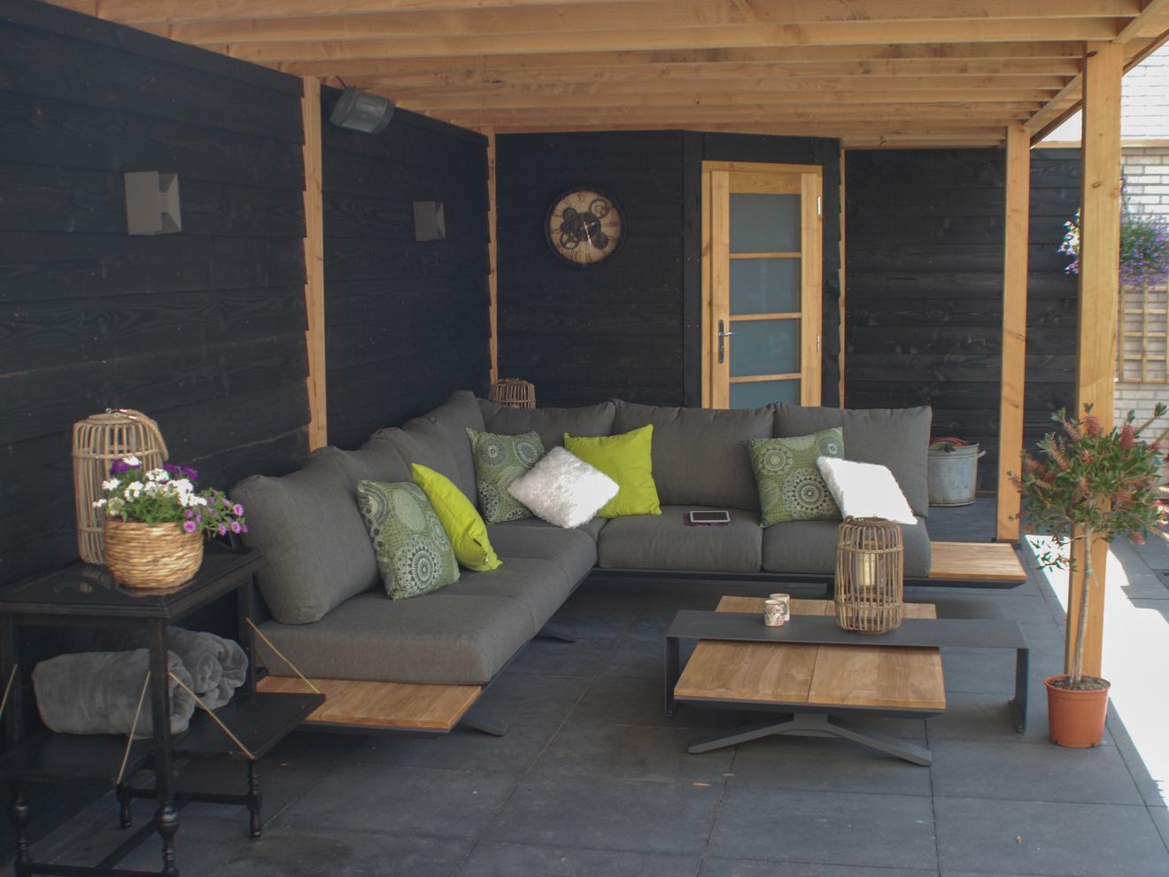 SUNS Stockholm Gartensofa 3-Sitzer links...