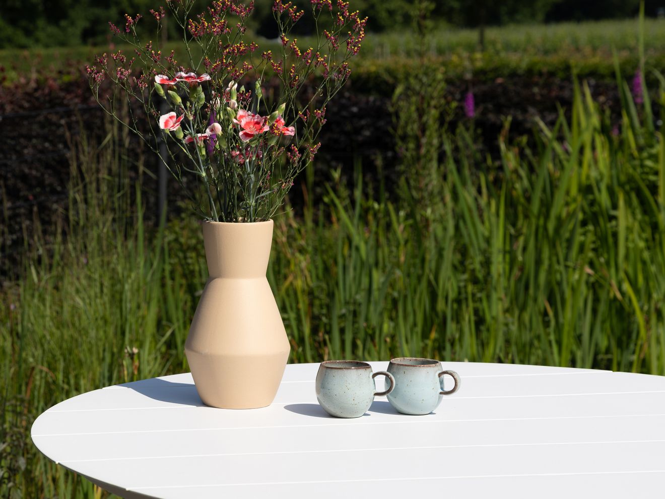 Manifesto Sora Gartentisch ø 127 (h:75 cm) Weiß 127cm Rabatt: 20 %