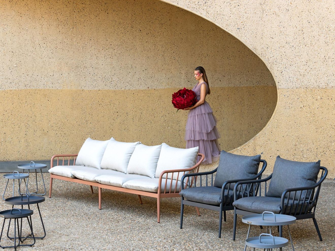 Manifesto Pito Beistelltisch Outdoor ø ...