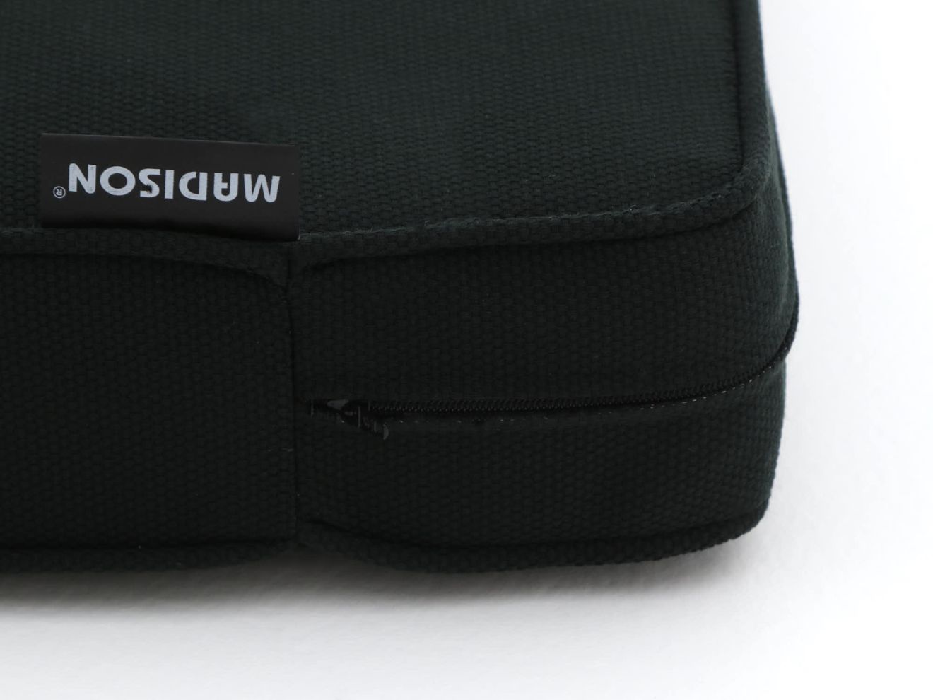 Madison Loungekissen Luxus Sitz 60x60 cm Schwarz 60x60cm Rabatt: 40 % Madison Loungekissen Luxus Sitz 60x60 cm Schwarz 60x60cm Rabatt: 40 %