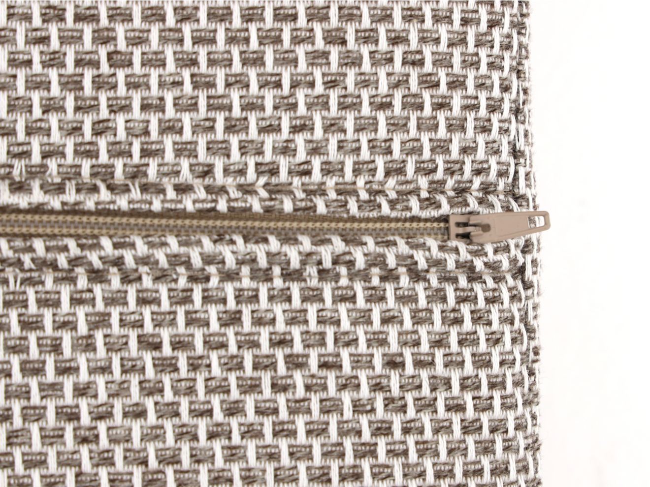 Kissen für ROUGH-B Loungetisch 60x60 cm...