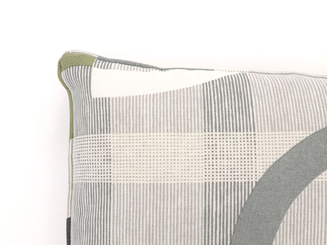 Madison Lendekissen 50x30cm Grau 50x30cm Rabatt: 20 % Madison Lendekissen 50x30cm Grau 50x30cm Rabatt: 20 %