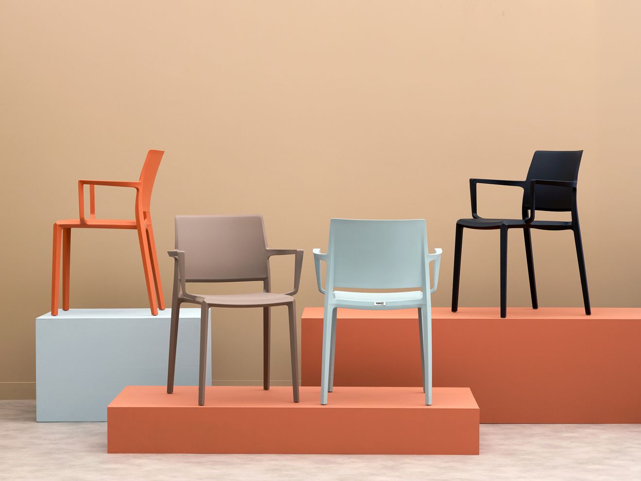 Forza Sile Gartenstuhl Stapelbar Blau  Rabatt: 19 %