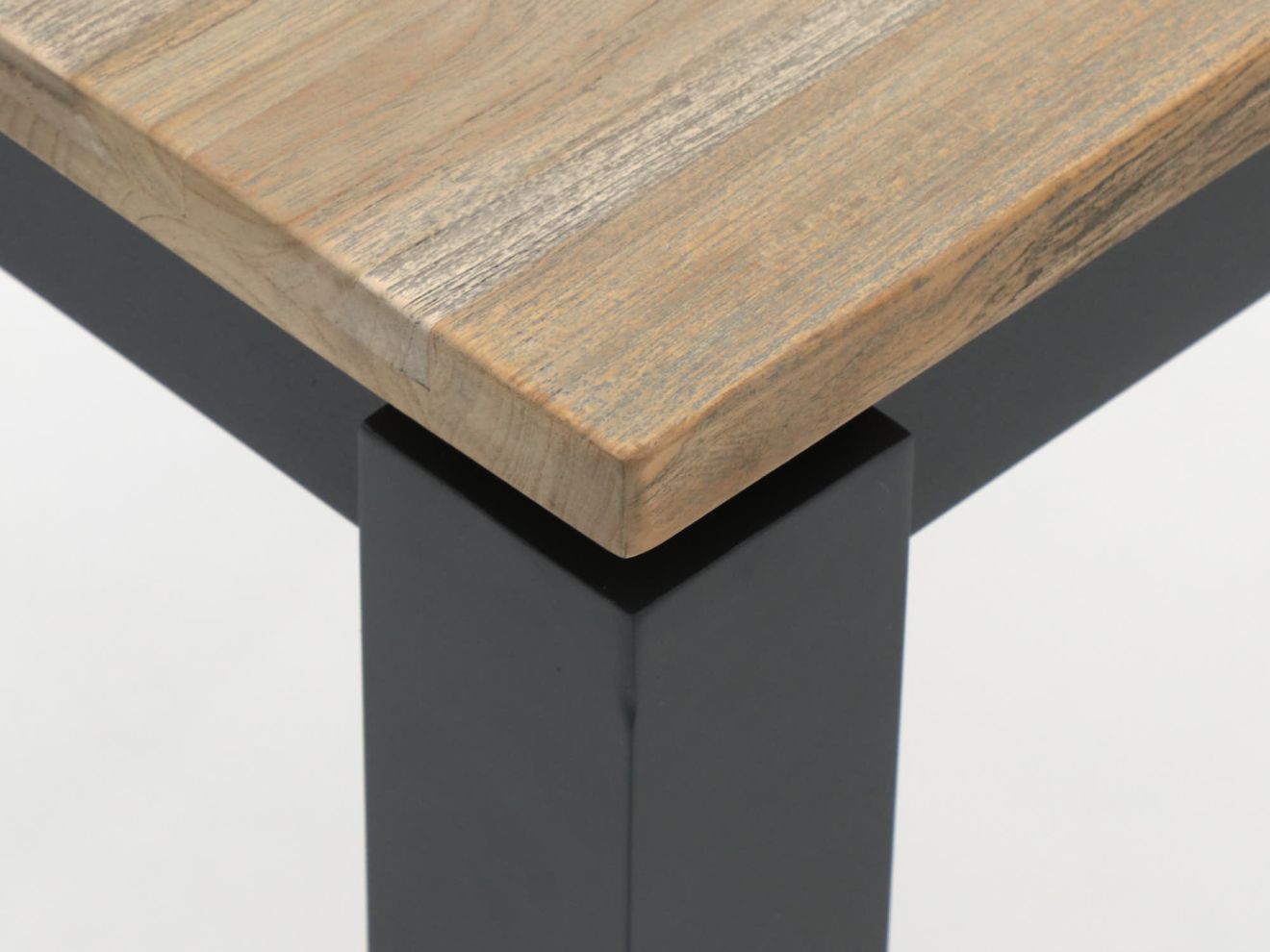 Bellagio Lagundo Gartentisch 90x90 cm Grau Rabatt: 20 % Bellagio Lagundo Gartentisch 90x90 cm Grau Rabatt: 20 %