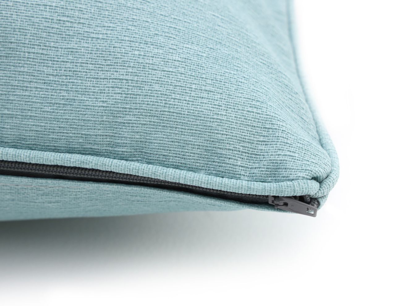 Madison Lendekissen 50x30 cm Blau 50x30cm Rabatt: 33 % Madison Lendekissen 50x30 cm Blau 50x30cm Rabatt: 33 %