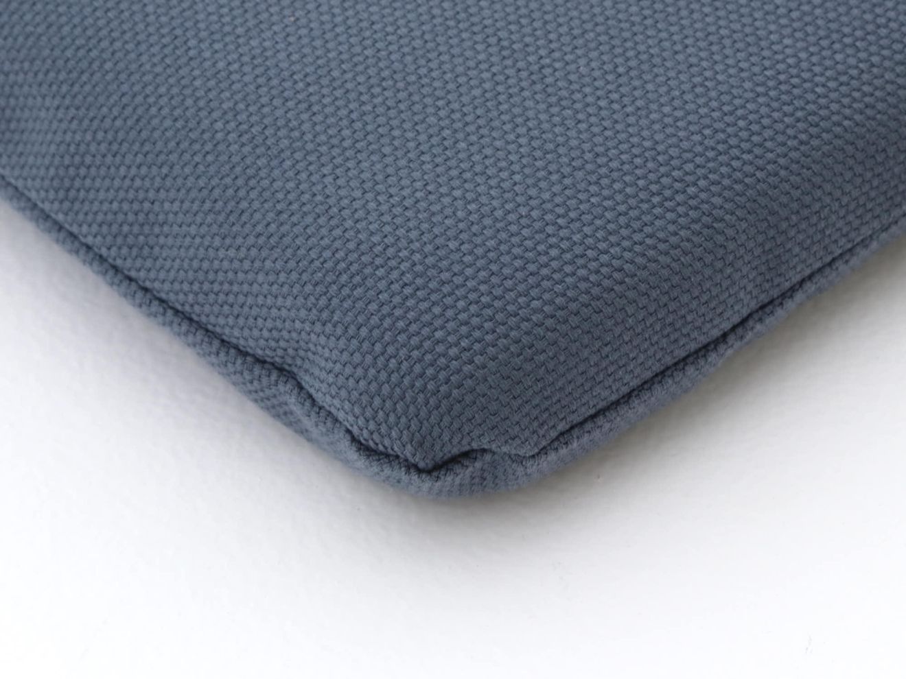 Madison Auflage Schalenstuhl 96x45 cm hoch Grau 97x45cm Rabatt: 30 % Madison Auflage Schalenstuhl 96x45 cm hoch Grau 97x45cm Rabatt: 30 %