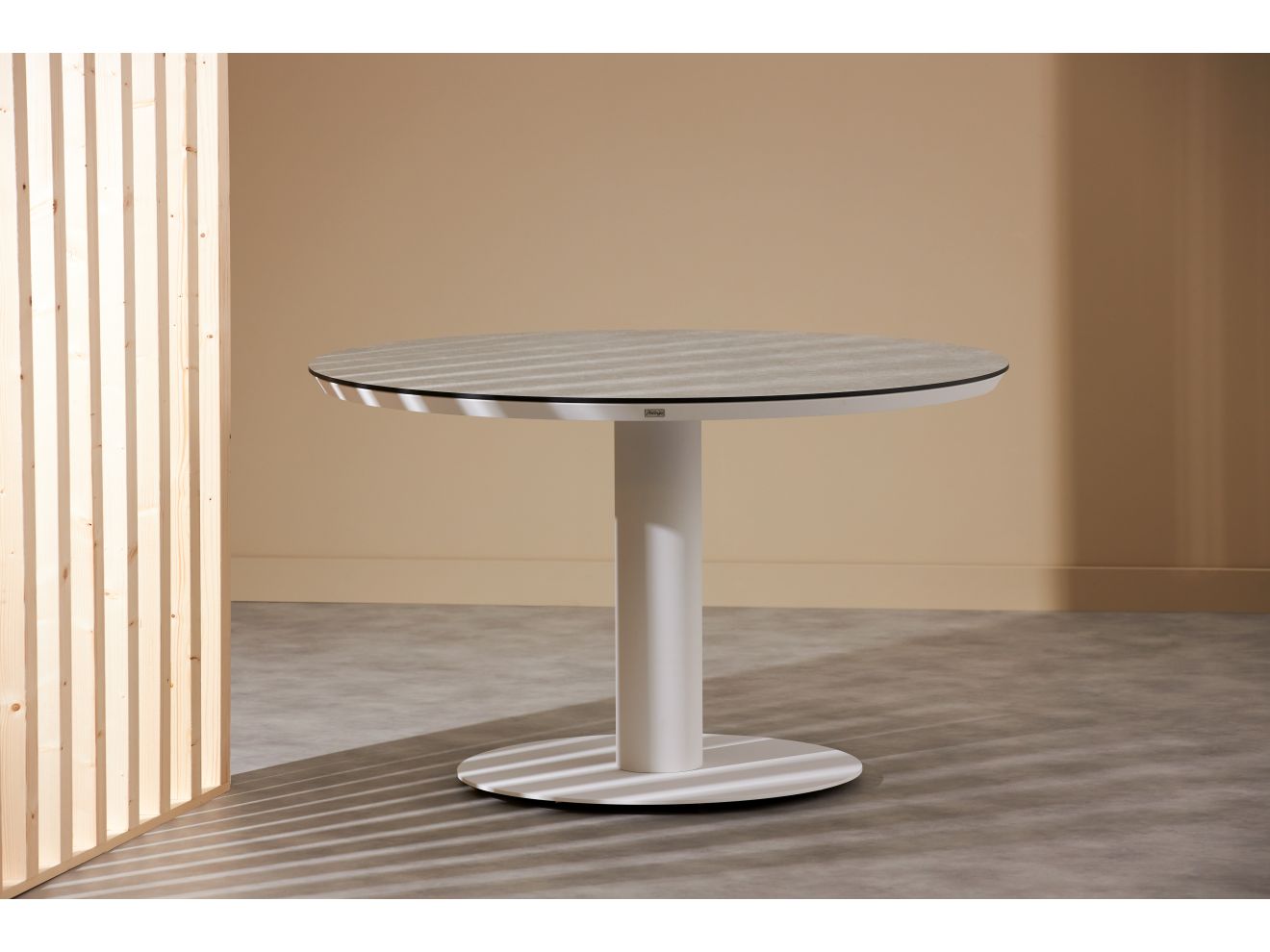 Intenso Busso/La Fonte ø 150 cm Gartenmöbel-Set 6-teilig Grau 150cm Rabatt: 29 % Intenso Busso/La Fonte ø 150 cm Gartenmöbel-Set 6-teilig Grau 150cm Rabatt: 29 %