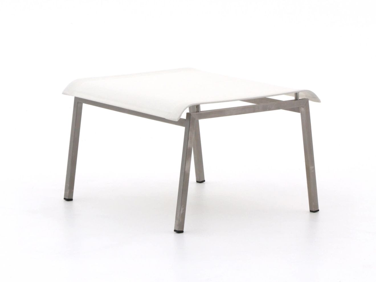 Bernstein Mainz Gartenhocker 56x51 cm Weiß 56x51cm Rabatt: 18 % Bernstein Mainz Gartenhocker 56x51 cm Weiß 56x51cm Rabatt: 18 %
