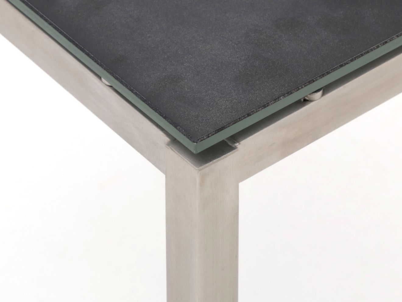 Bernstein Freiburg Beistelltisch Outdoor 45x45x36 cm Grau 45x45cm Rabatt: 20 % Bernstein Freiburg Beistelltisch Outdoor 45x45x36 cm Grau 45x45cm Rabatt: 20 %