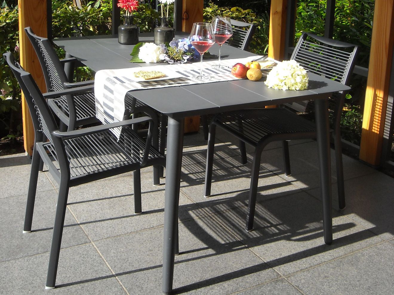 Apple Bee Hawaii/ROUGH-S 160 cm Gartenmöbel-Set 5-teilig stapelbar Grau  Rabatt: 25 %