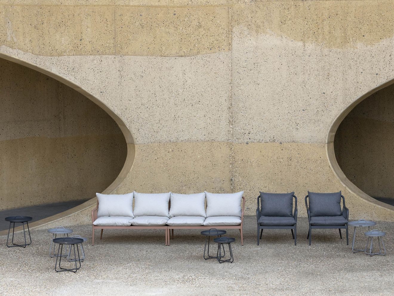 Manifesto Pito Beistelltisch Outdoor ø ...