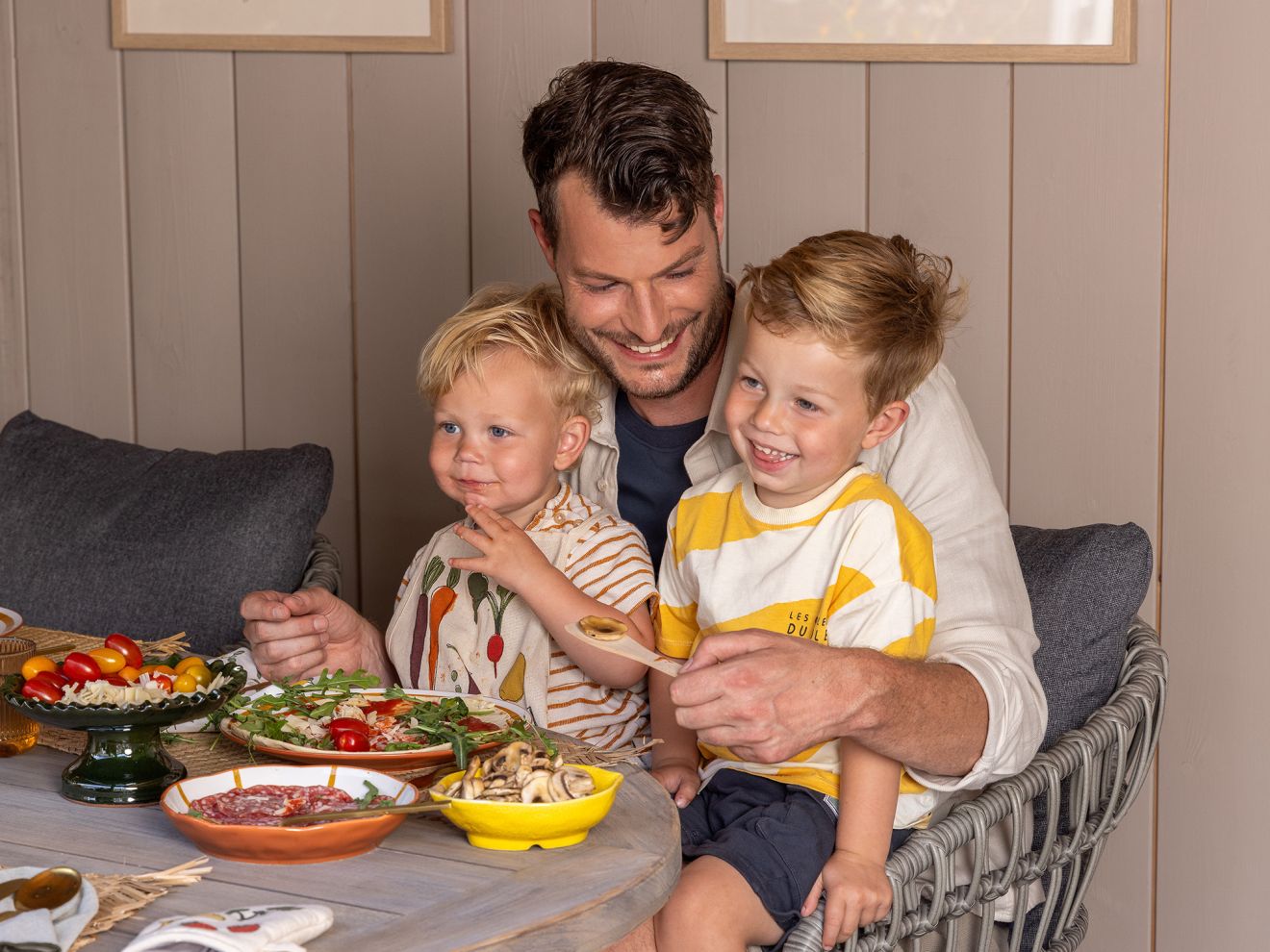 Intenso Cameri Gartenstuhl Grau  Rabatt: 19 %