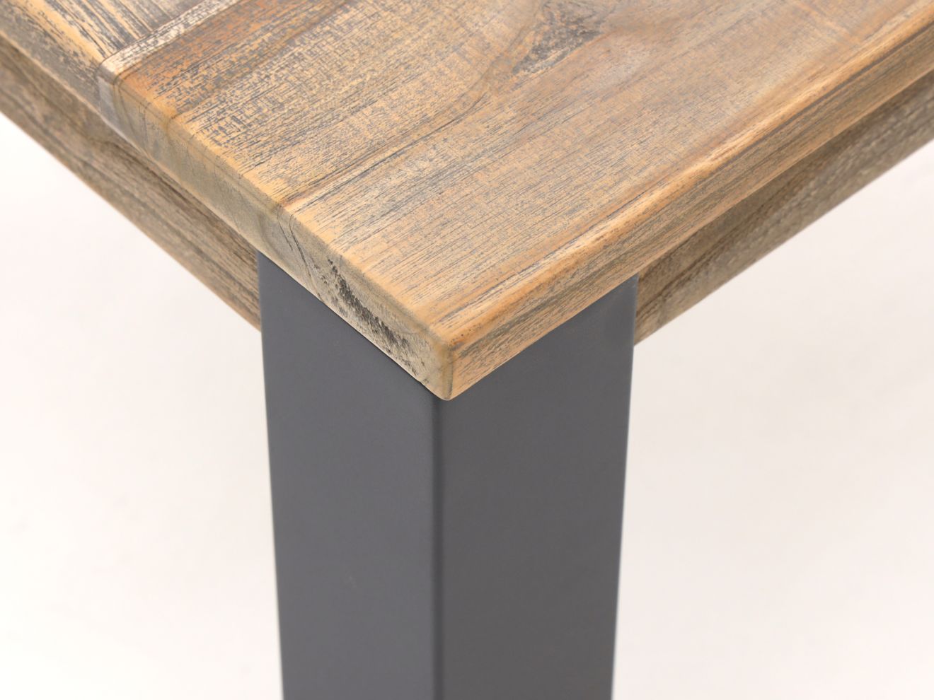 ROUGH-X Beistelltisch Outdoor 55x55x40 c...