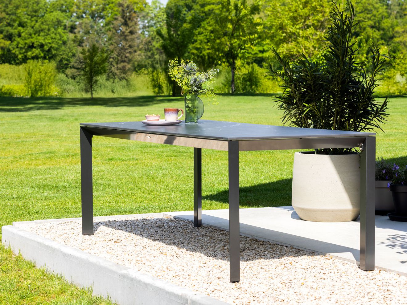 Bellagio Sestino Gartentisch 160x90cm Schwarz  Rabatt: 19 %