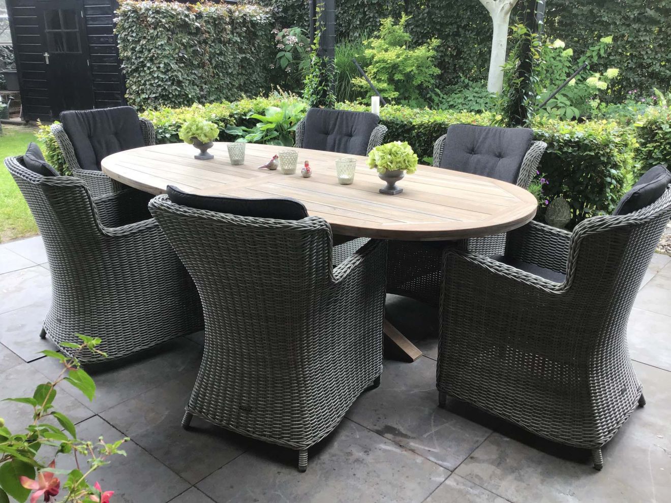 Intenso Milano/ROUGH-Y Ellips 240 cm Gar... Intenso Milano/ROUGH-Y Ellips 240 cm Gar...