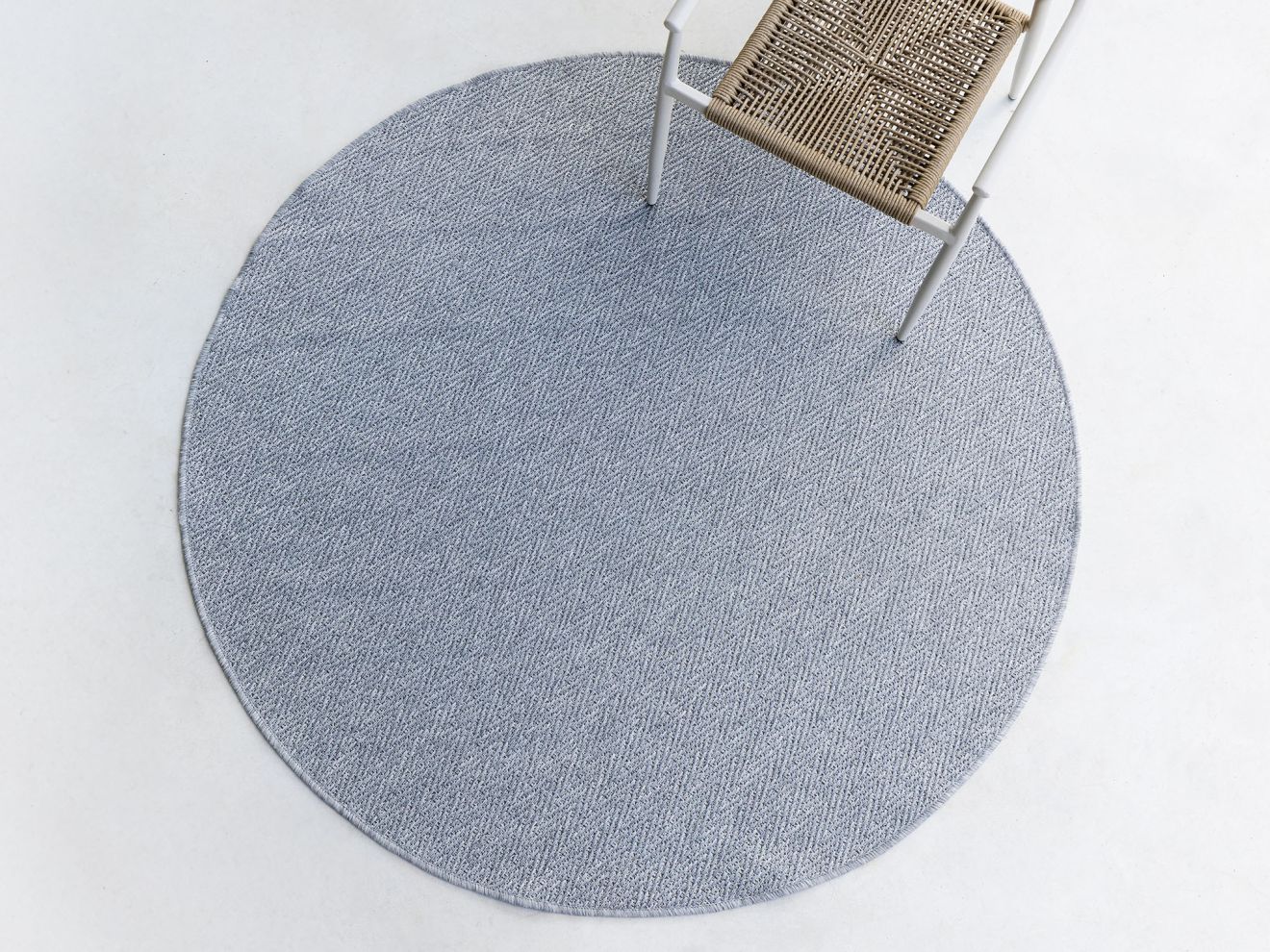 Bolonia Outdoor Teppich ø 160 cm Grau 160cm Rabatt: 17 %