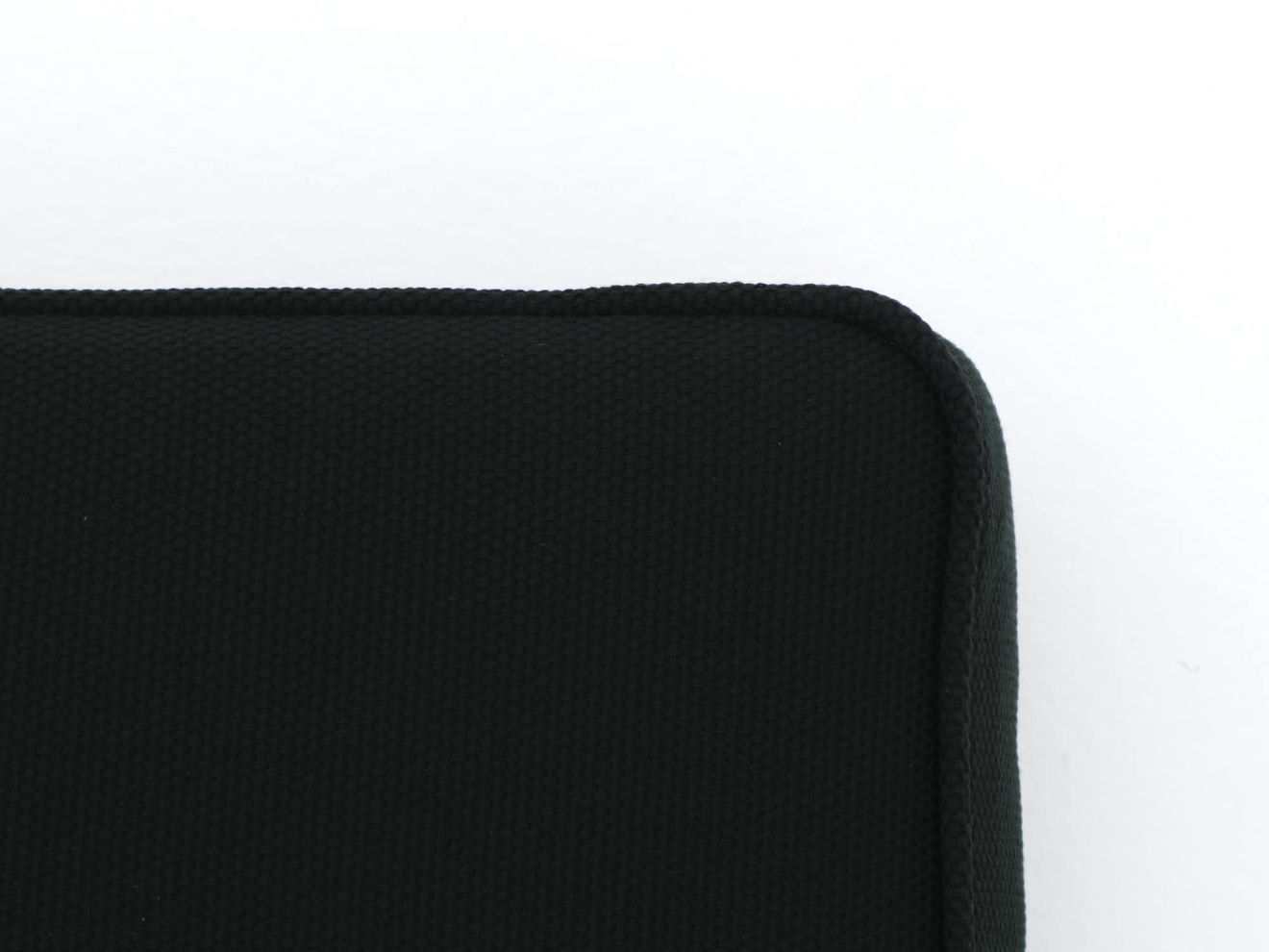 Madison Loungekissen Luxus Sitz 73x73 cm Schwarz 73x73cm Rabatt: 40 % Madison Loungekissen Luxus Sitz 73x73 cm Schwarz 73x73cm Rabatt: 40 %