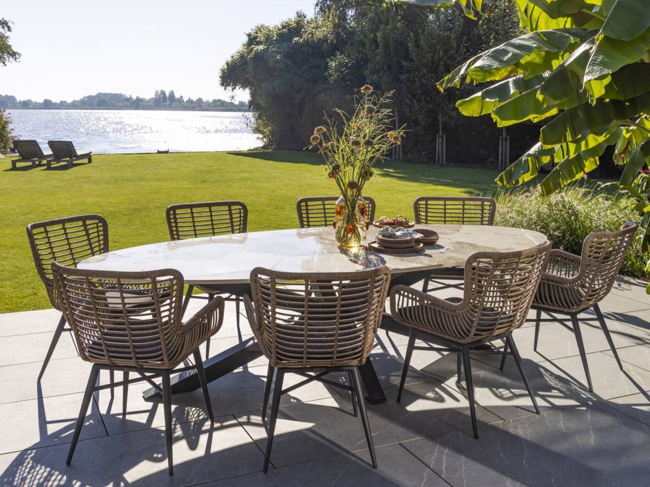 Bellagio Induno Ellips Gartentisch 240x120 cm Grau  Rabatt: 19 %