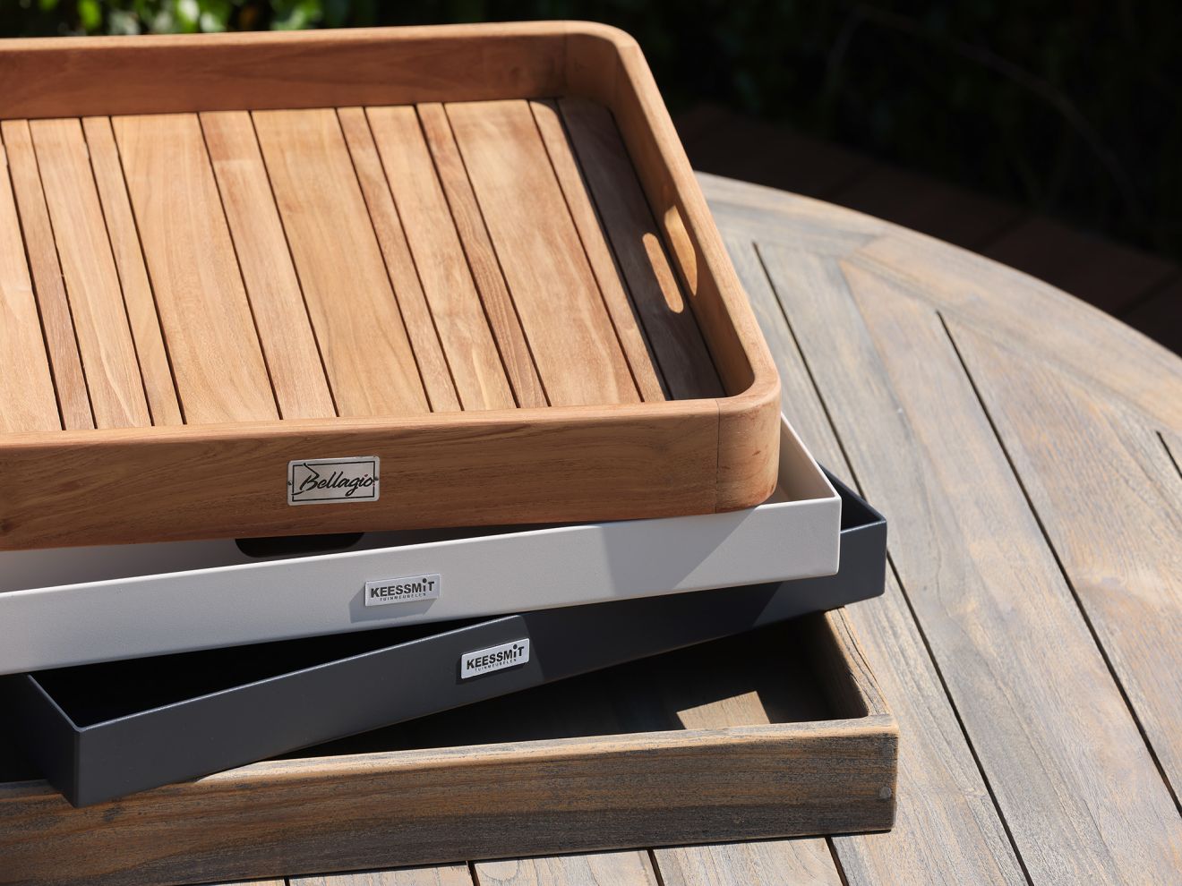 Manifesto Tablett 70x70 cm Grau  Rabatt: 17 %