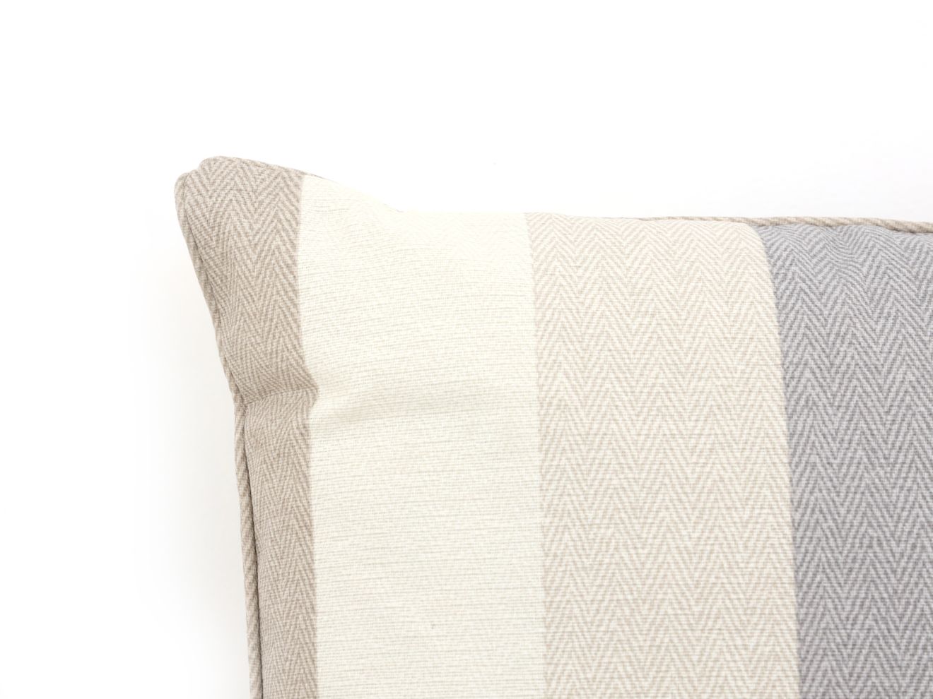 Madison Dekokissen 60x60 cm Rabatt: 33 %...