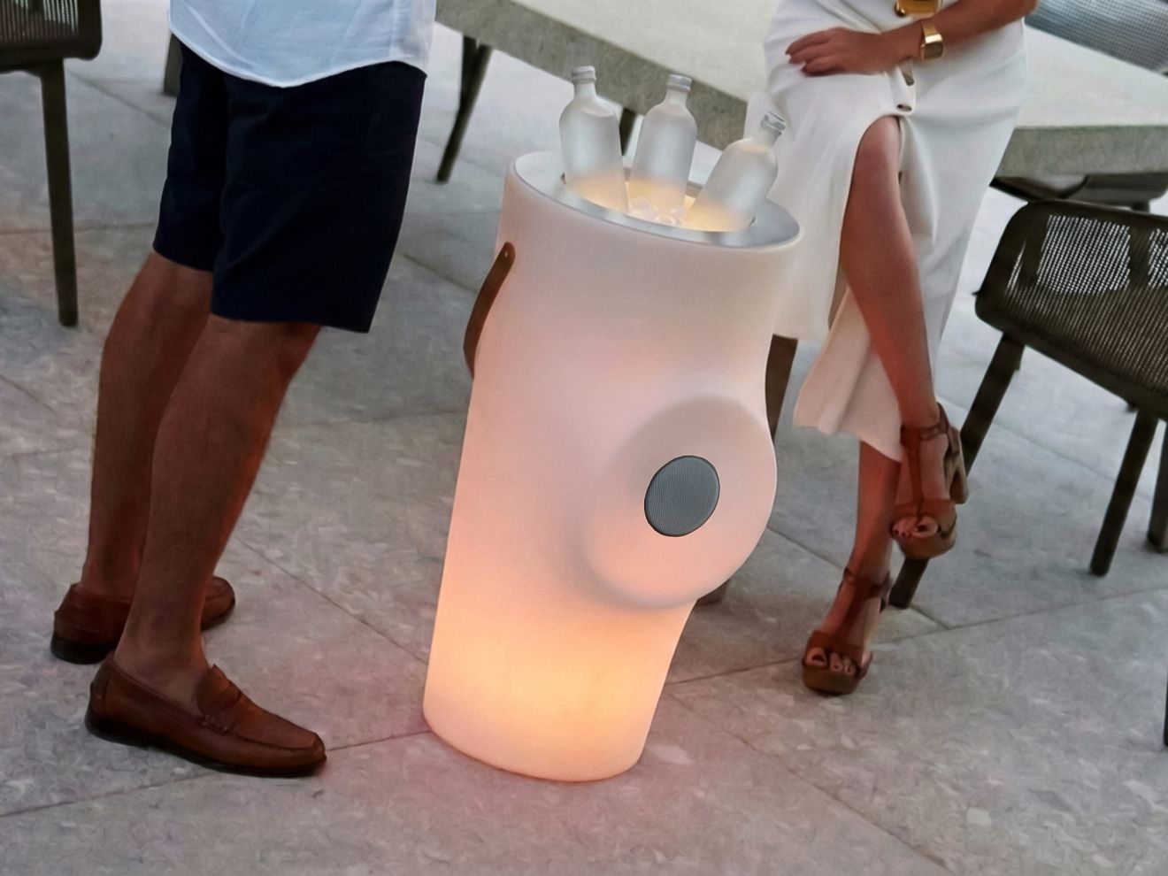 New Garden Woody LED-Außenlampe aufladbar dimmbar ø 39 cm (h: 70 cm) Weiß 39cm