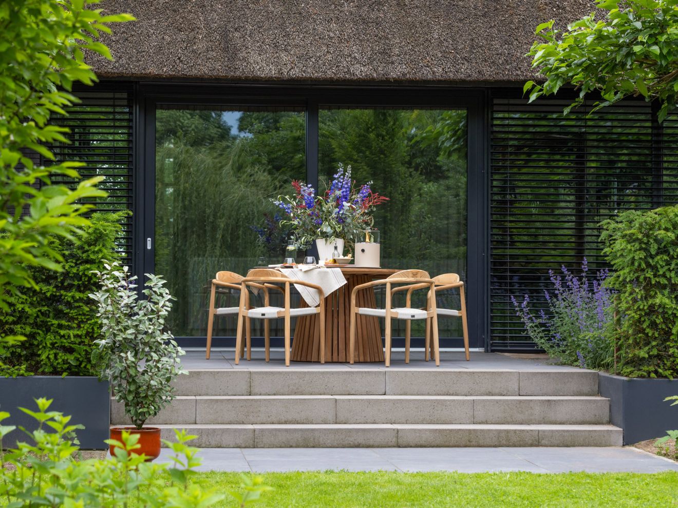 Bellagio Berbaro Gartenstuhl stapelbar Grau  Rabatt: 19 %