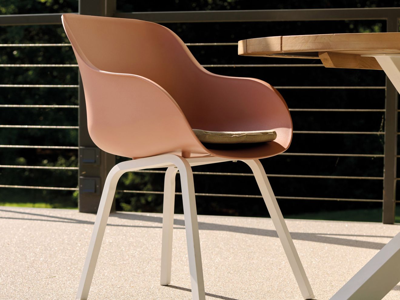 Hartman Le Soleil Element Gartensessel Pink Rabatt: 55 % Hartman Le Soleil Element Gartensessel Pink Rabatt: 55 %