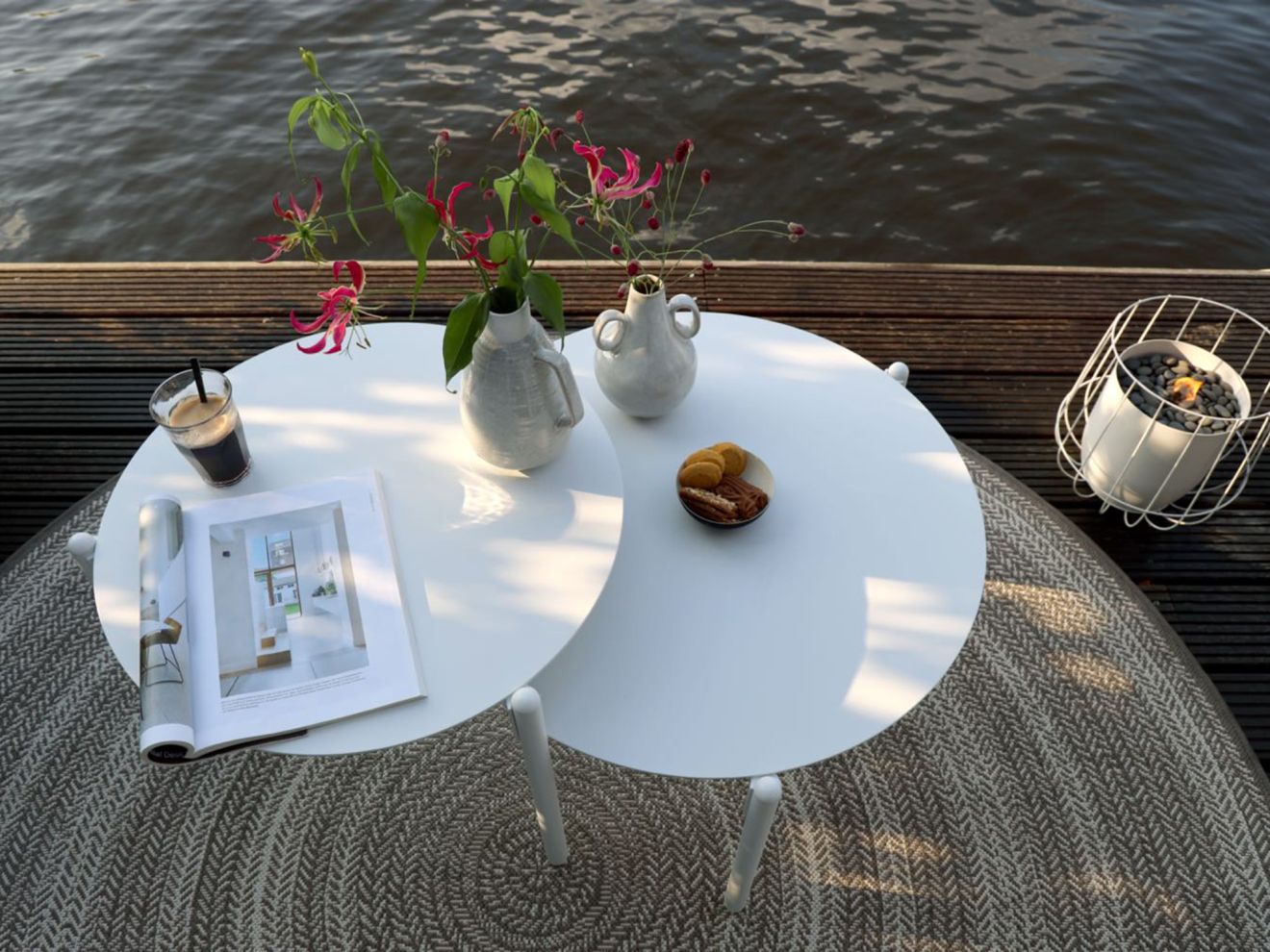 Manifesto Cella Beistelltisch Outdoor ø 75 (h: 35 cm) Weiß 75cm Rabatt: 20 %